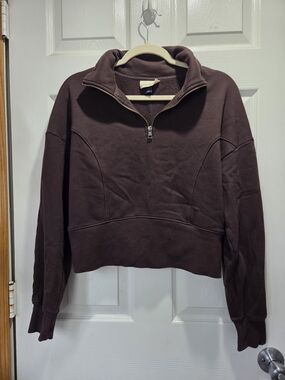 Universal Thread Women's Brown Half-Zip Sweatshirt